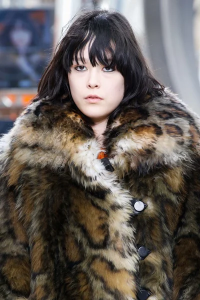 Look 13